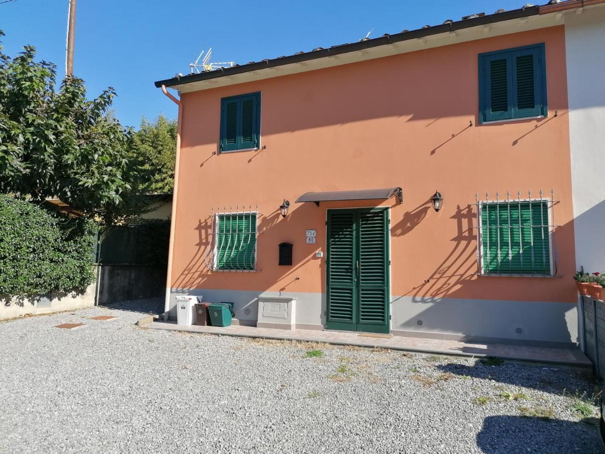 La Casina Da Lilli Villa Lucca Exterior photo